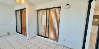 2320 S Cypress Bend Dr Gallery 14