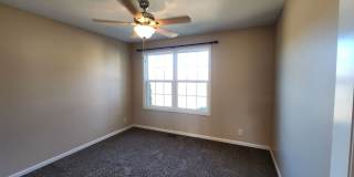 $1650 - 3 Bedroom 2 Bath Ranch Home Gallery 19