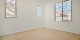 Nestled in the Woodbury Community- detached 2-bedroom Bowen Court Town Home Gallery 22