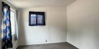 4 Bedroom 2 Bathroom House with Fenced Yard & 1 Car Garage 4 Bedroom 2 Bathroom House with Fenced Yard & 1 Car Garage Gallery 22