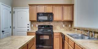 Beautiful 3 Bedroom Townhome Located in Georgetown, TX! Gallery 13