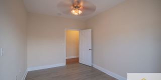 4032 Falls Rd Gallery 11