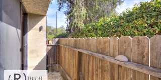Gorgeous townhouse in a quiet 6-unit gated complex Gallery 50