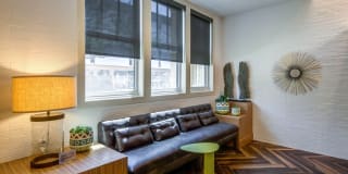 Willow & Maple Gallery 21