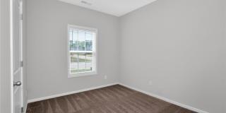 2346 Spinning Wheel Road Gallery 29