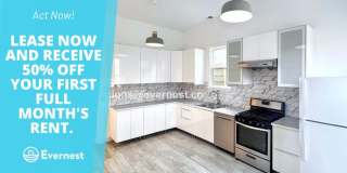 905 Pine Street Gallery 1