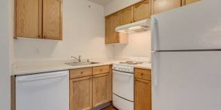 Vintage at Arlington - Senior Housing Gallery 15