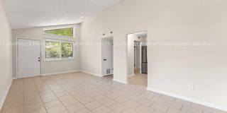 8033 San Jose Village Lane Gallery 5