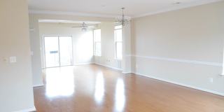 PRIME LOCATION!! 3 Beds, 2.5 Baths in Desirable Albemarle Square Community Gallery 6