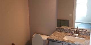 2367 Houston Street Gallery 5