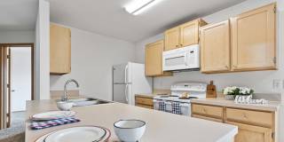 Trails End Apartment Community i Gallery 3