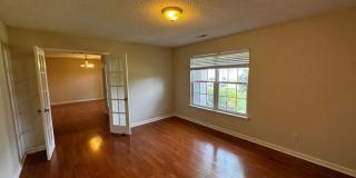 7010 Thornwood Lane Southeast Gallery 6