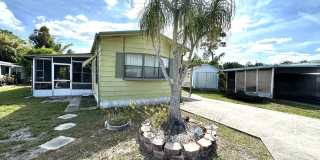 FIRST MONTH RENT FREE! Cute and Quiet 2/2 in N. Ft. Myers FIRST MONTH RENT FREE! Cute and Quiet 2/2 in N. Ft. Myers Gallery 1