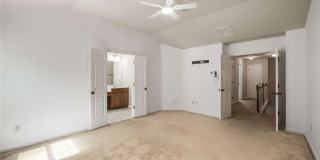 1798 Oakbrook Lane NW Gallery 29