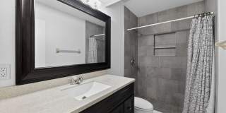 Charming 3BR House in Osprey Gallery 28