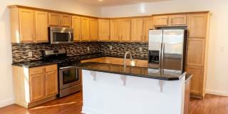 Student Housing - South Side Flats Gallery 1