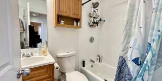 Really niceeee 4 bed in Mission Hill Gallery 19