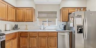 GORGEOUS 3 BEDROOM 2 BATH HOME Gallery 6