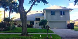 Beautiful 5 bedroom 3.5 bath in Central Boca Raton! Gallery 1