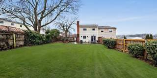 813 DELAFIELD Street NE Gallery 6