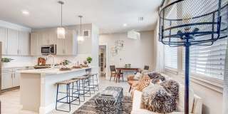 Proximo at Pena Station Gallery 85