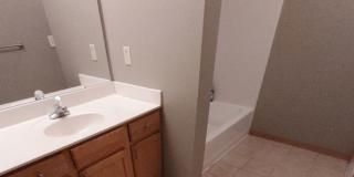 2 Bedroom 1.5 Bathroom End Unit Townhome in Hudson Gallery 17