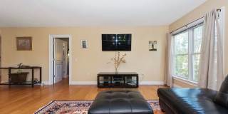 5170 Washington St Gallery 6