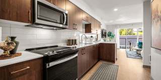 110 Roy Gallery 25