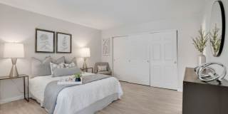 Charming 2 bed 1 bath Condo in Centennial! Gallery 17