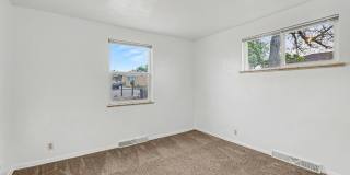 Newly remodelled 3 bedroom ranch - available May 1st!!! Gallery 12