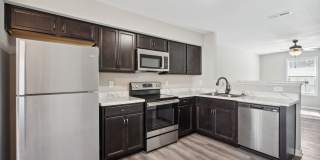 Center Pointe Townhomes Gallery 6