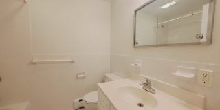 15 Elmwood Street Gallery 8