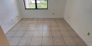 4581 W Mcnab Rd Gallery 21