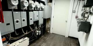 814 WASHINGTON ST Gallery 17