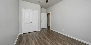 517 Fallbrook Drive Gallery 46