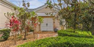 5774 SW 76th Ter Gallery 1