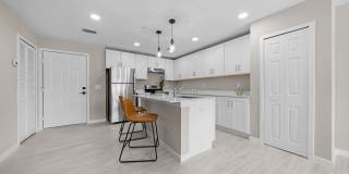 1700 Forest Gallery 47