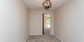 Beautiful Townhome in Central Colorado Springs! Gallery 27