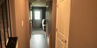 Spacious 3BR Townhome in Elkridge Gallery 16