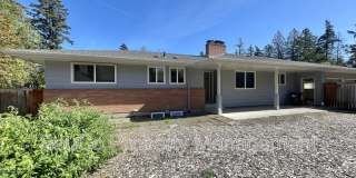 5751 Northeast Lisbon Way Gallery 1