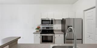 858 GRAND REGENCY POINT Gallery 7