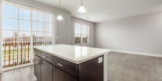 Avery Pointe Gallery 12