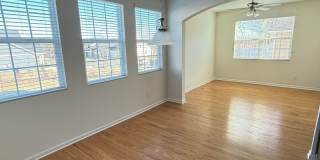 End-Unit Cornelius Townhome | 3BR + Flex Room | Fenced Courtyard | Near Birkdale & Greenway Gallery 6