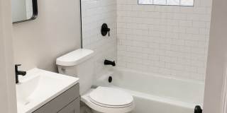 Stunning 2bd/1ba Unit in Chicago's Beverly Area Gallery 11