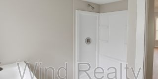 1109 Lake Shore Boulevard - A Gallery 6