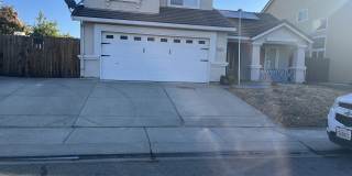 2177 Stonewater Drive Gallery 1