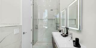 1201 West 47th Street Gallery 26