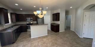 2,500 sq ft 4 bedroom + Den home in Rancho Sahuarita Gallery 12