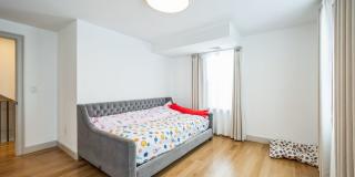 20 Fairmont St Gallery 15