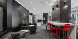 RiverHouse Gallery 75